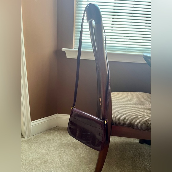 Authentic Gucci Purse - Picture 6 of 13